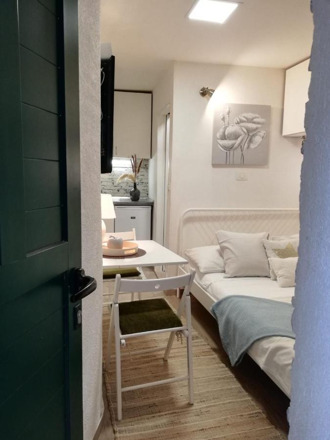 Tiny Studio In City Center Stone House Сплит Екстериор снимка