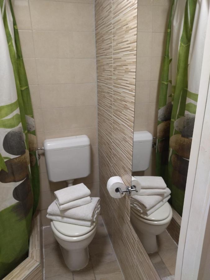 Tiny Studio In City Center Stone House Сплит Екстериор снимка